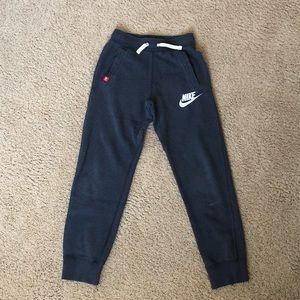 Grey ‘NIKE’ Pants!